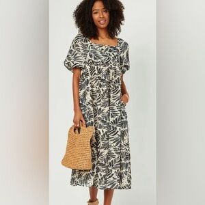 Hayden LA Puff Sleeve Botanical Print Square Neck Maxi Dress